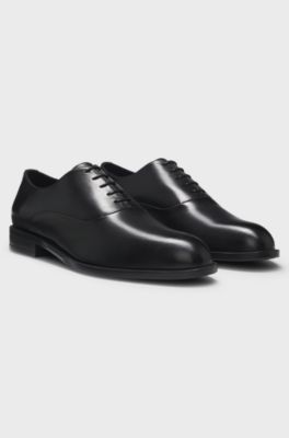 Oxford shoes in leather with heel logo, Black