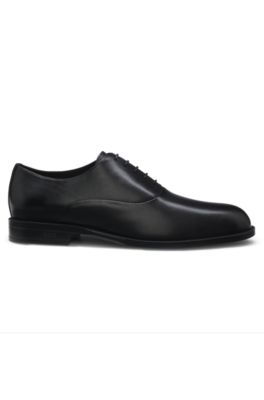 Oxford shoes in leather with heel logo, Black