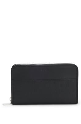 Leather belt bag with plain and grained finishes, Black