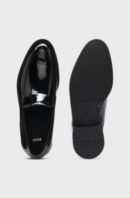Loafers in patent leather, Black