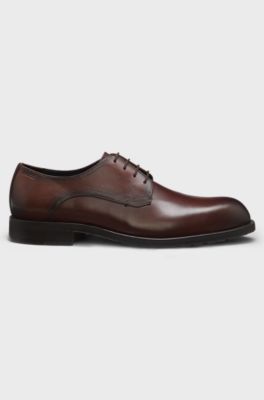 Chaussures derby en cuir &agrave; logo emboss&eacute;, Marron