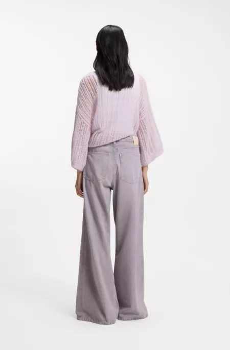 Relaxed-fit jeans with wide leg