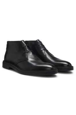 Leather desert boots with signature stripe, Black