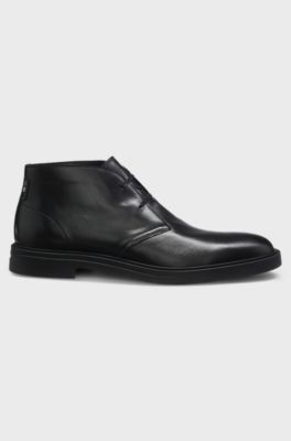 Leather desert boots with signature stripe, Black