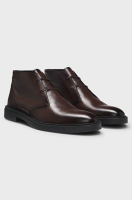 Leather desert boots with signature stripe, Dark Brown