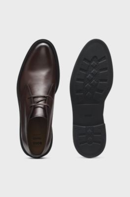 Leather desert boots with signature stripe, Dark Brown