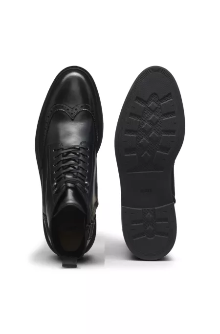Leather half boots with brogue details