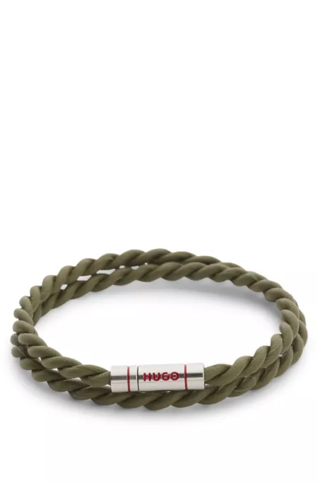 Pearl necklace with irregular metal beads