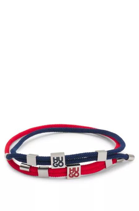 Zweierpack Kordel-Armbänder mit Logo-Schmuckteilen