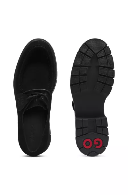 Derby shoes in suede with removable logo tag
