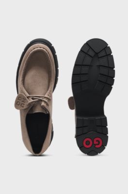 Derby shoes in suede with removable logo tag, Light Beige