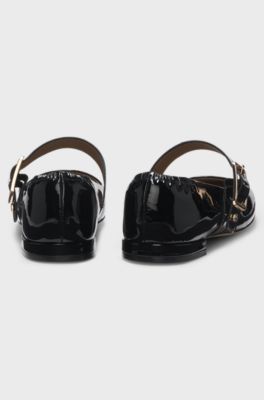 Patent-leather ballerina pumps with buckled strap, Black