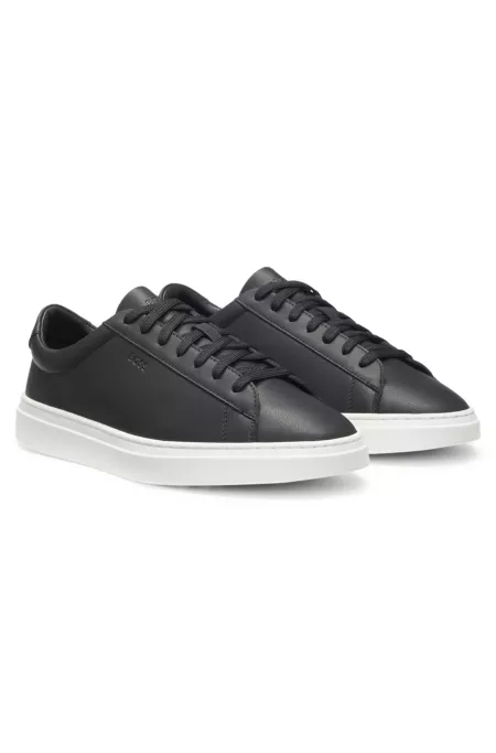 Leather trainers with rubber sole