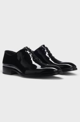 Oxford shoes in patent leather, Black