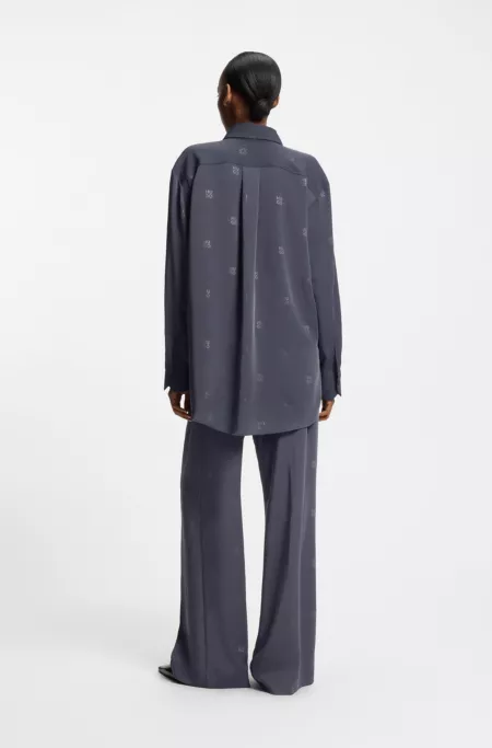 Oversized-fit blouse with stacked logos