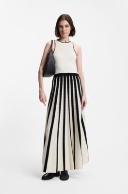 Knitted dress with two-tone pleated skirt, White / Black