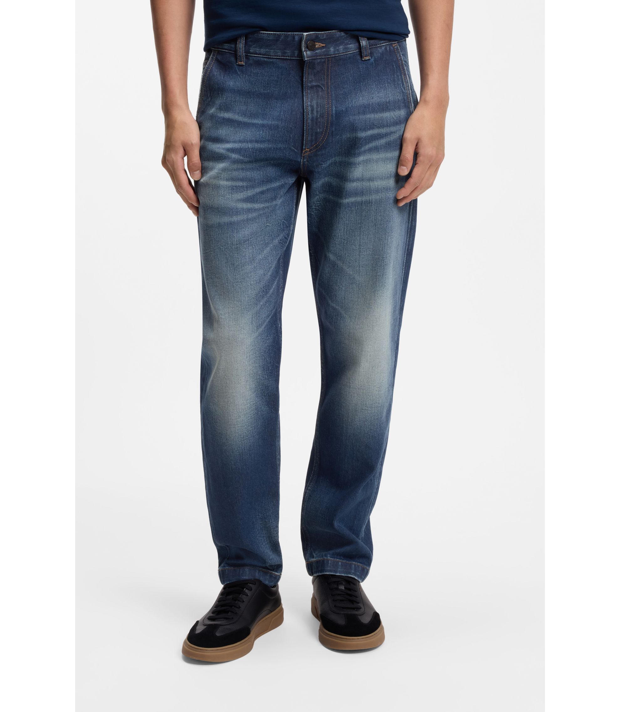 Tapered-Fit Jeans aus bequemem Stretch-Denim mit Used-Effekt