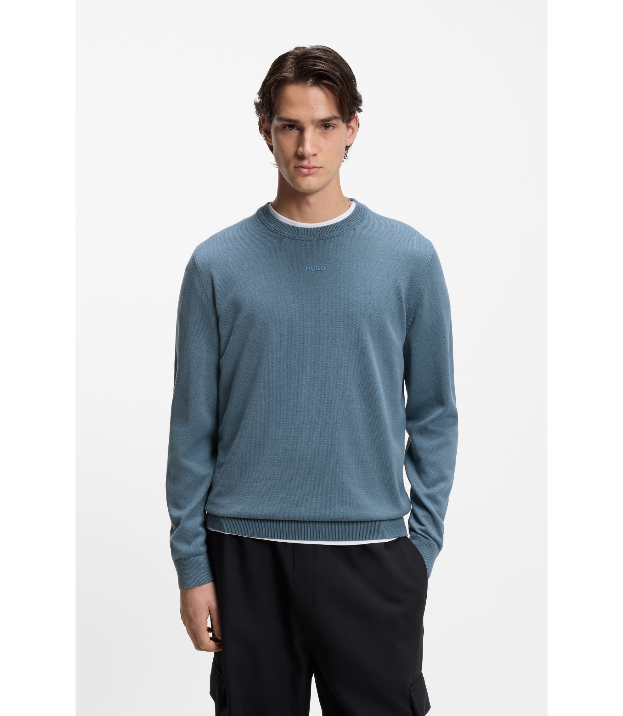 Slim-Fit Pullover aus Baumwolle mit Logo-Detail