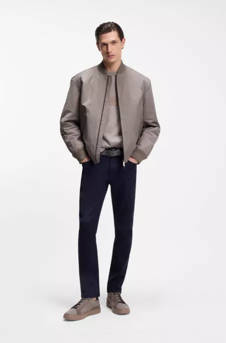 BOSS x ASTON MARTIN Bomberjacke aus wasserabweisendem Twill