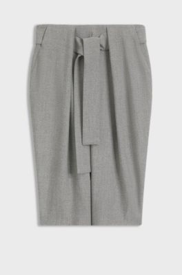 Pleat-front skirt with belt, Light Grey