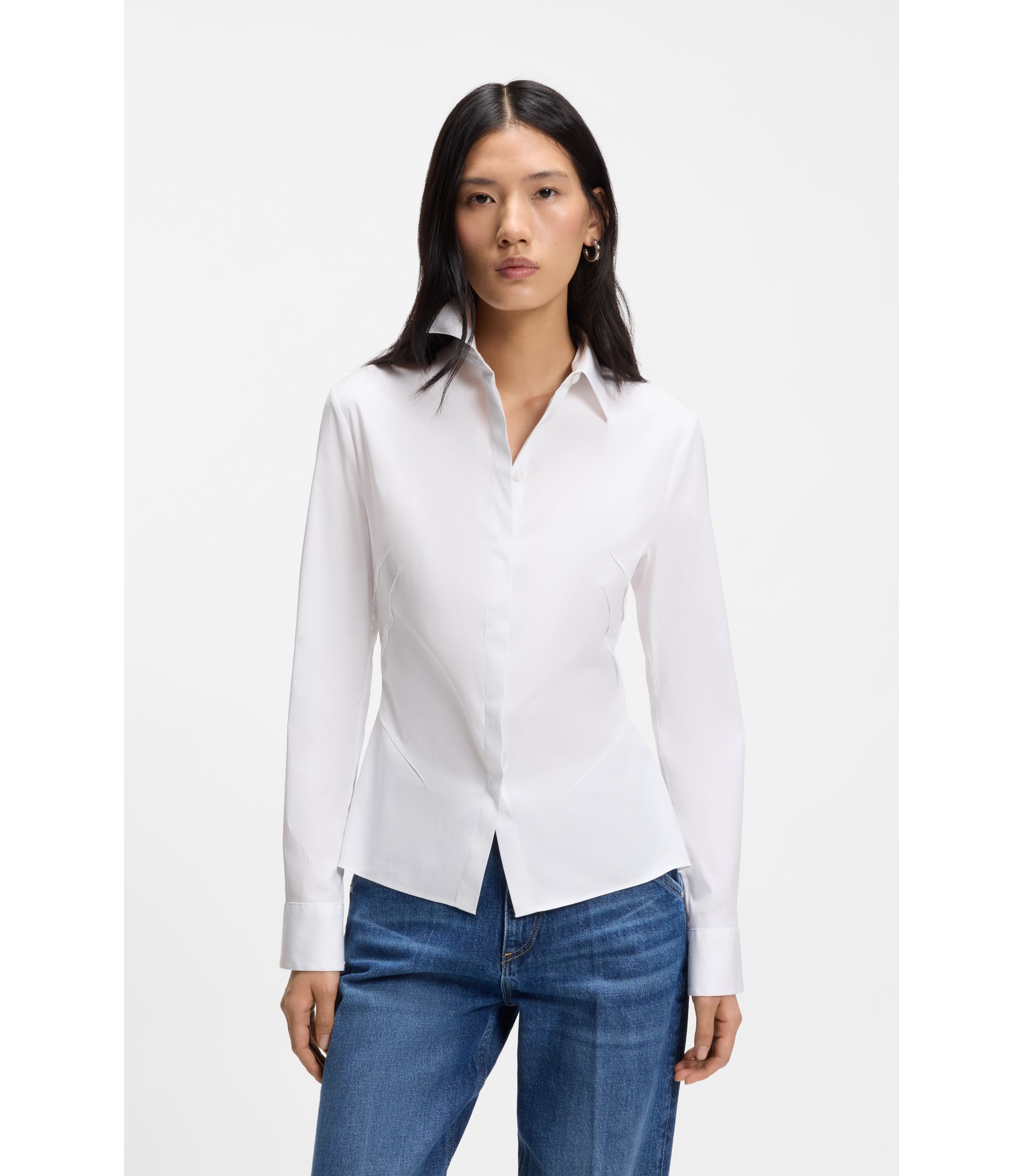 Slim-Fit Bluse aus bügelleichtem Baumwoll-Mix mit Popeline-Struktur