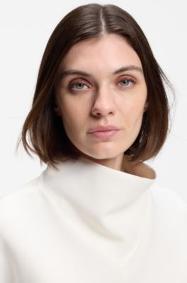 Maglione con vestibilit&agrave; comoda e collo a imbuto drappeggiato, Bianco