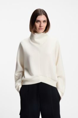 Maglione con vestibilit&agrave; comoda e collo a imbuto drappeggiato, Bianco