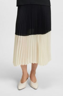 Sleeveless dress with pliss&eacute; chiffon skirt, White / Dark Blue