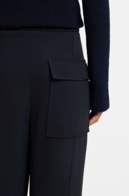 Pantaloni relaxed fit in cr&ecirc;pe antipiega, Blu scuro