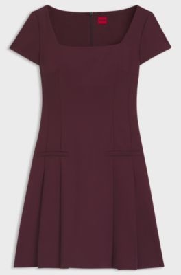 Vestito in tessuto elasticizzato con scollo quadrato, Bordeaux