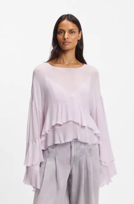 Relaxed-fit ruffled blouse in crepe Georgette seersucker