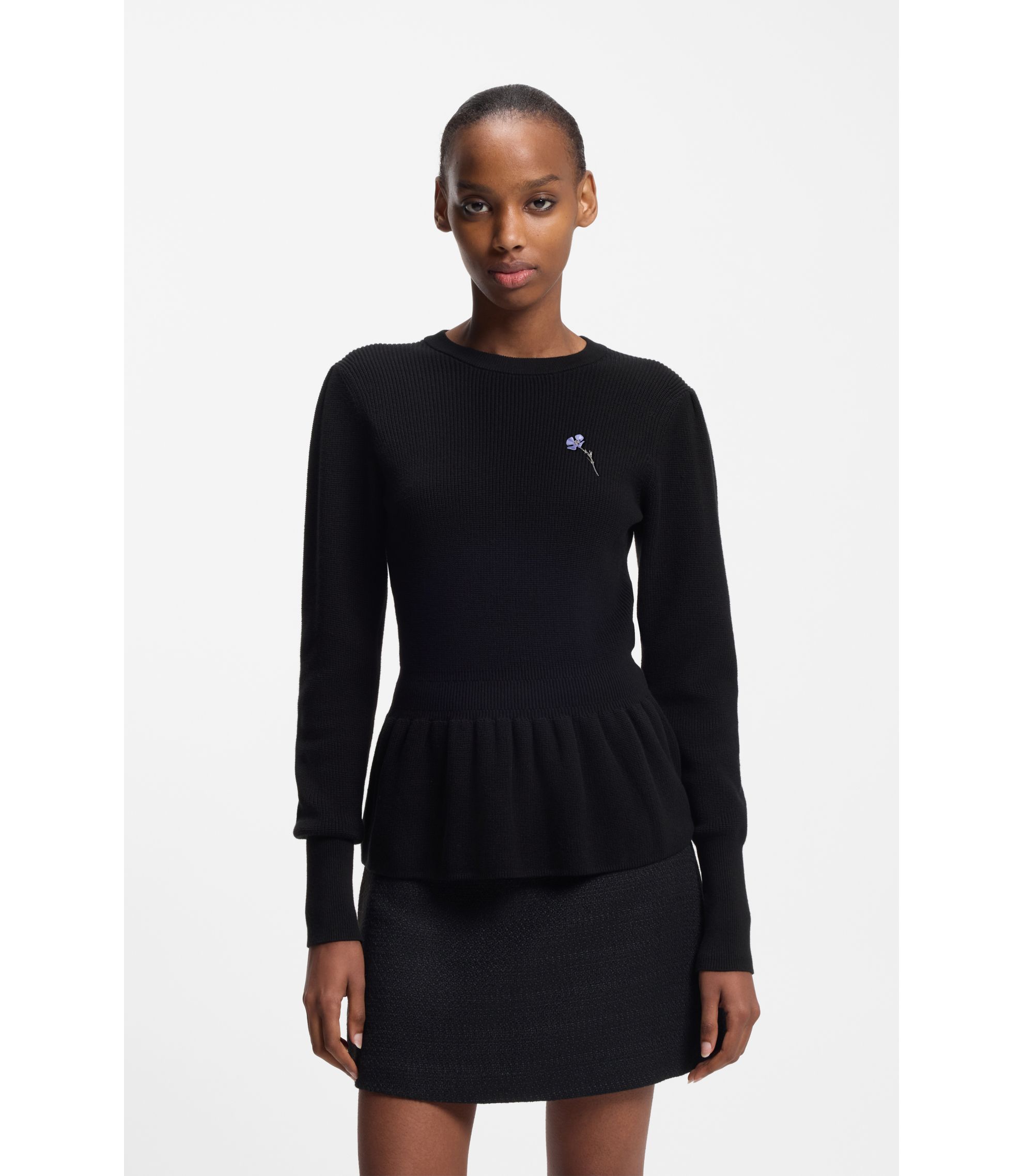 Pullover aus Baumwolle mit abnehmbarer Blumenbrosche