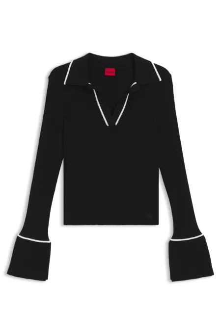 Polo-collar knitted sweater with contrast piping