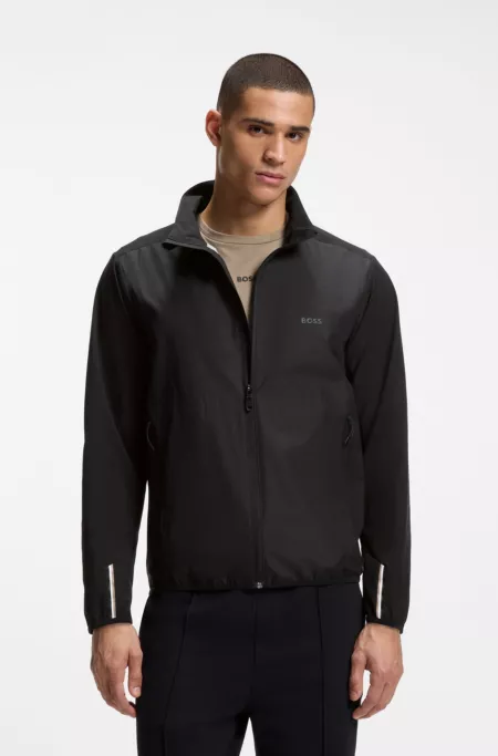 Water-repellent jacket in four-way stretch fabric