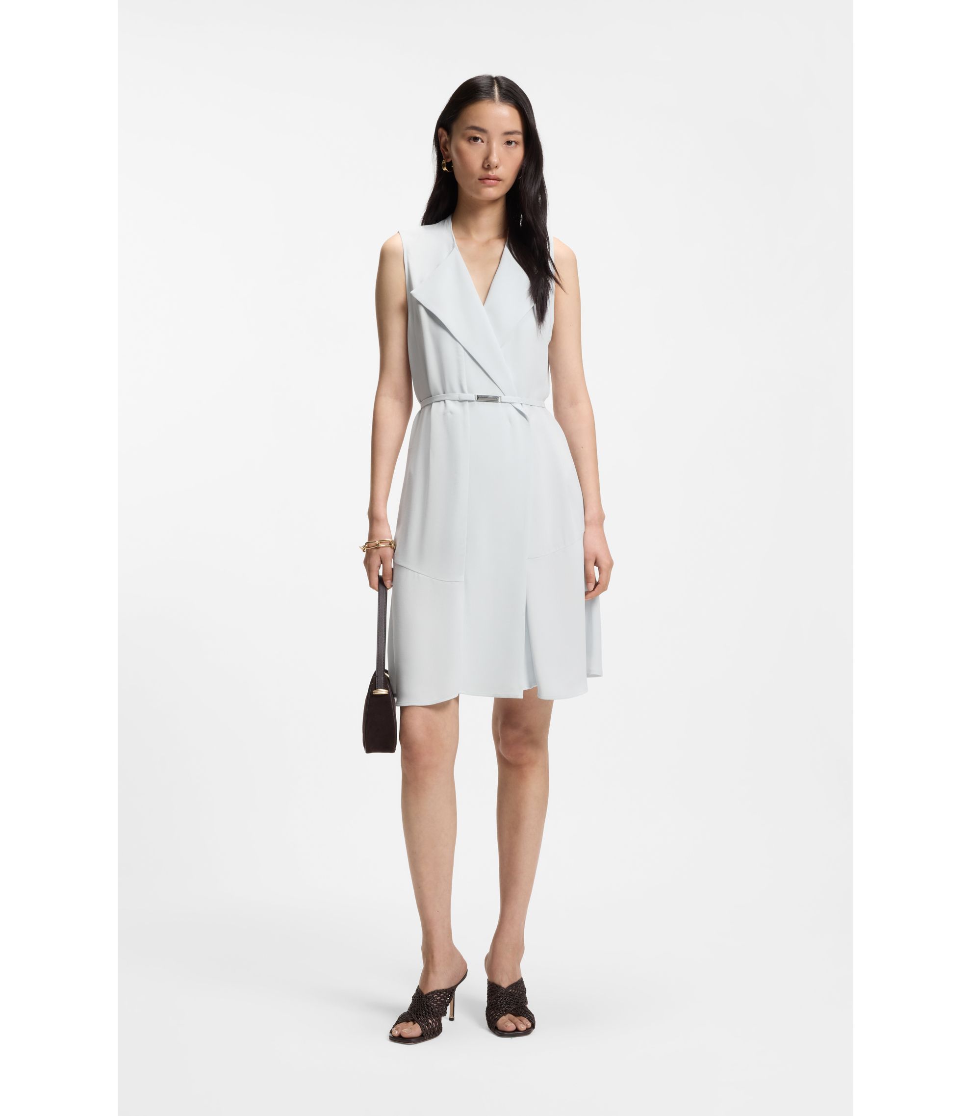 Wickelkleid mit Gürtel aus softem Krepp