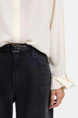 Blusa regular fit en seda lavada a la arena con pu&ntilde;os ajustables, Natural