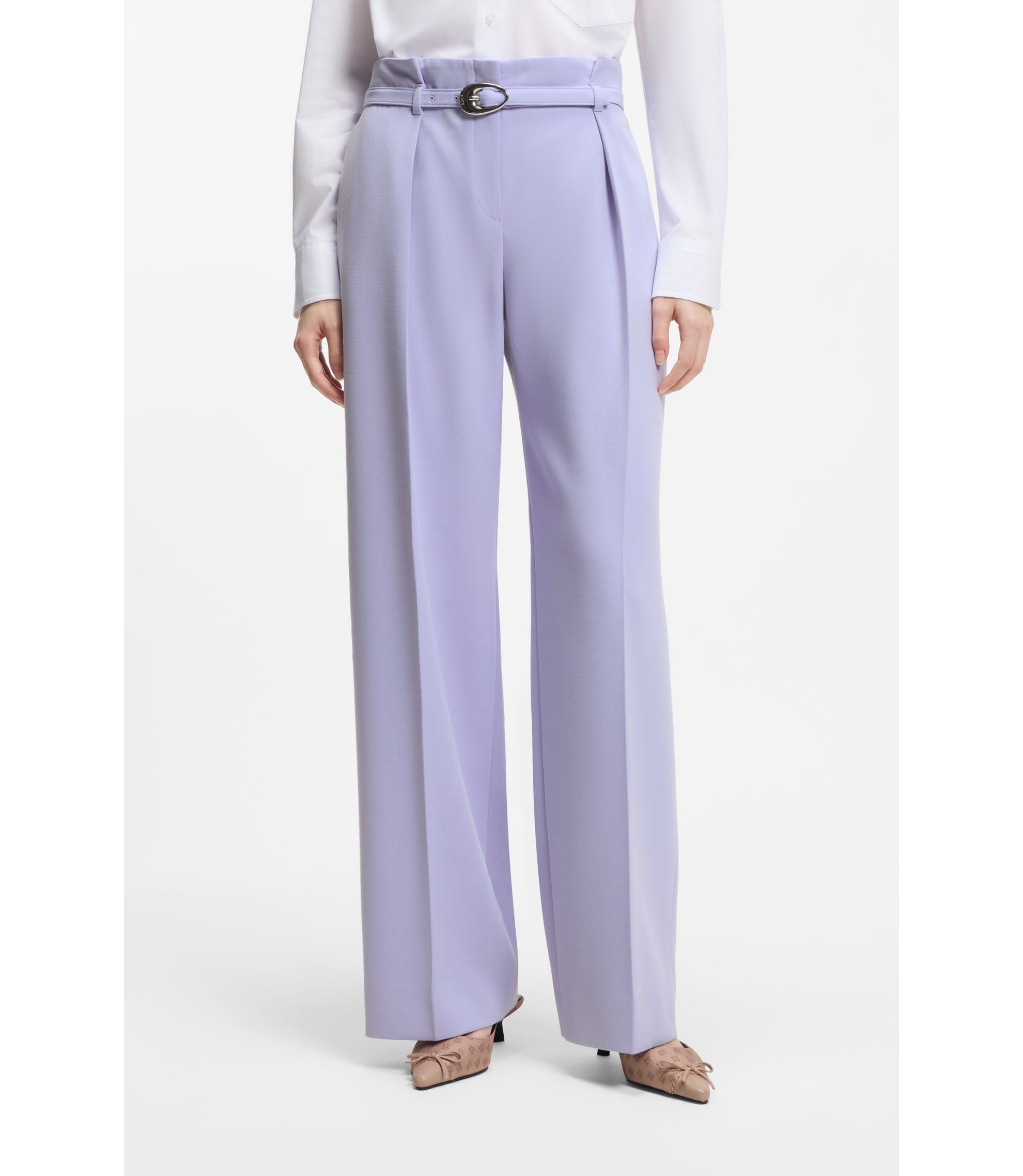 Bundfaltenhose mit Gürtel