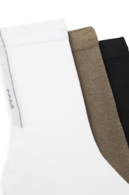 Three-pack of regular-length socks with structured tape, Black  /  White  /  Beige