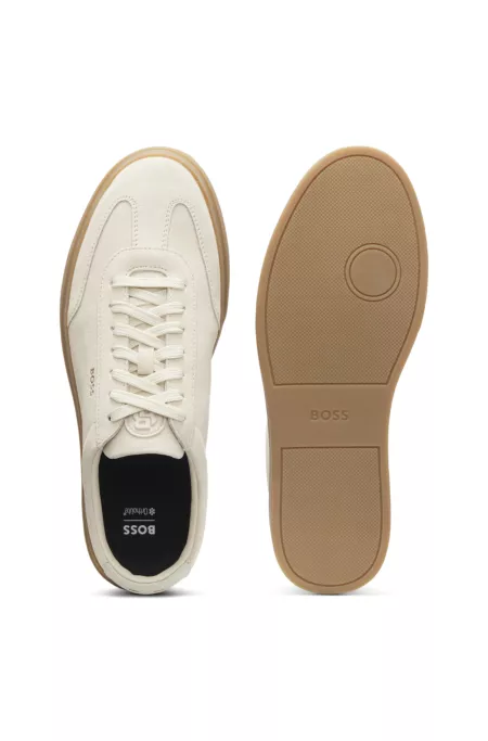 Low-top trainers in suede with leather trims
