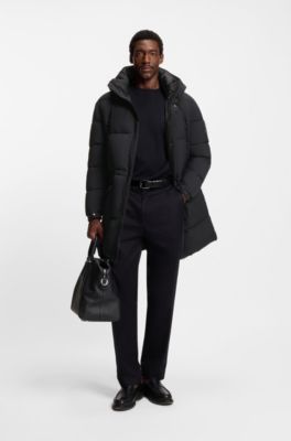 Wasserabweisende Jacke mit F&uuml;llung, Schwarz