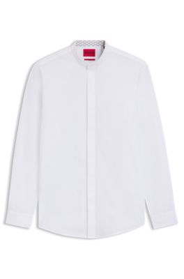 Slim-Fit Hemd aus b&uuml;gelleichter Baumwoll-Popeline, Wei&szlig;