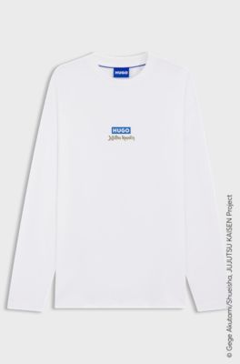 HUGO x Jujutsu Kaisen T-shirt med tryck f&ouml;rest&auml;llande Yuji, Megumi och Kento, Vit