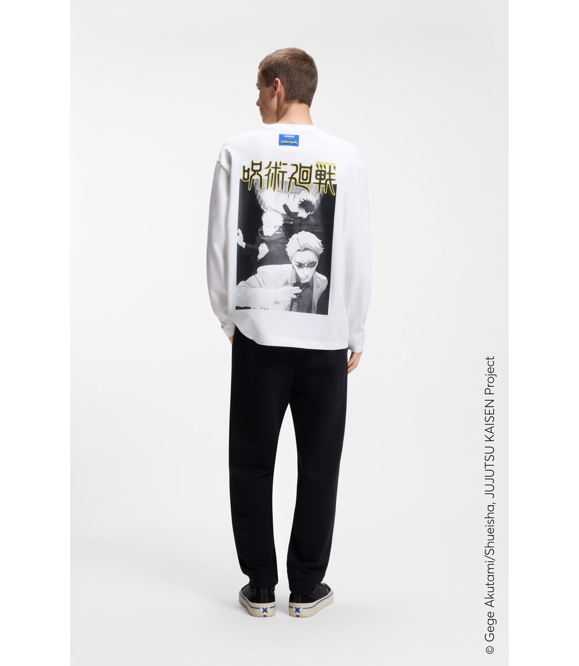 HUGO x Jujutsu Kaisen T-Shirt mit Yuji-, Megumi- und Kento-Print