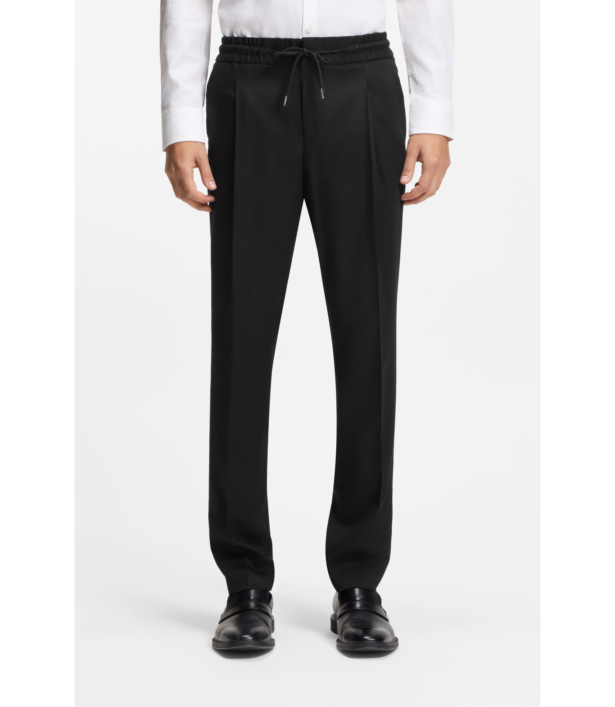 Slim-Fit Hose aus Twill mit Tunnelzugbund