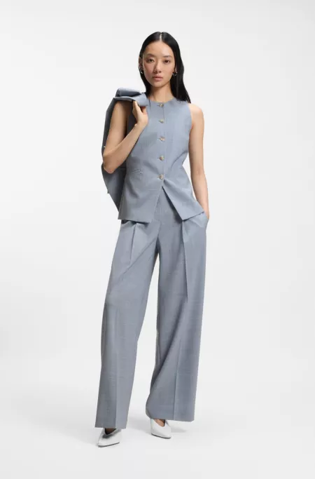 Chaleco slim fit de lana virgen