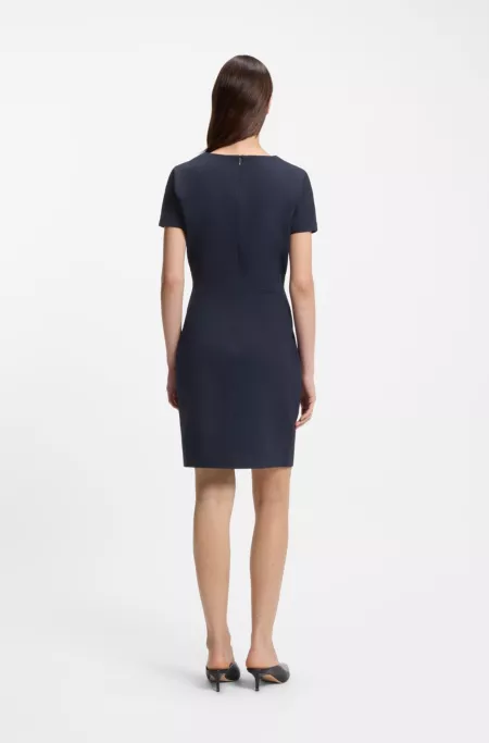 Slim-fit dress with piped waist