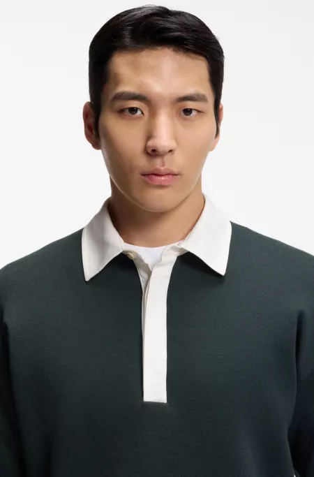 Contrast-collar sweater in cotton and virgin wool
