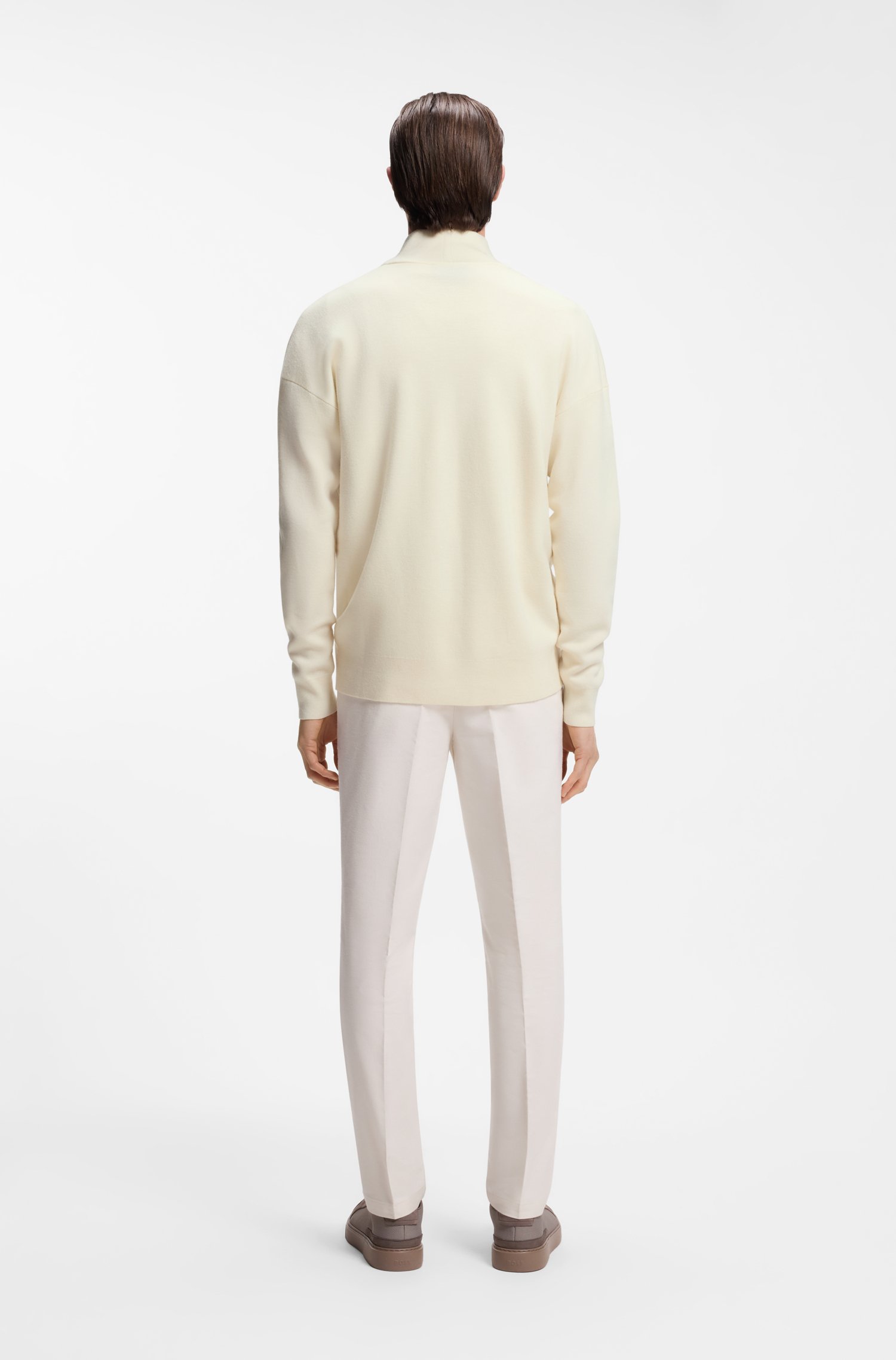 Boss x ASTON MARTIN zip-neck sweater in virgin wool stickade tröjor herr – bild 3