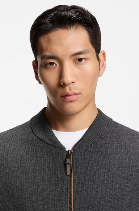 Relaxed-fit jacket in virgin wool