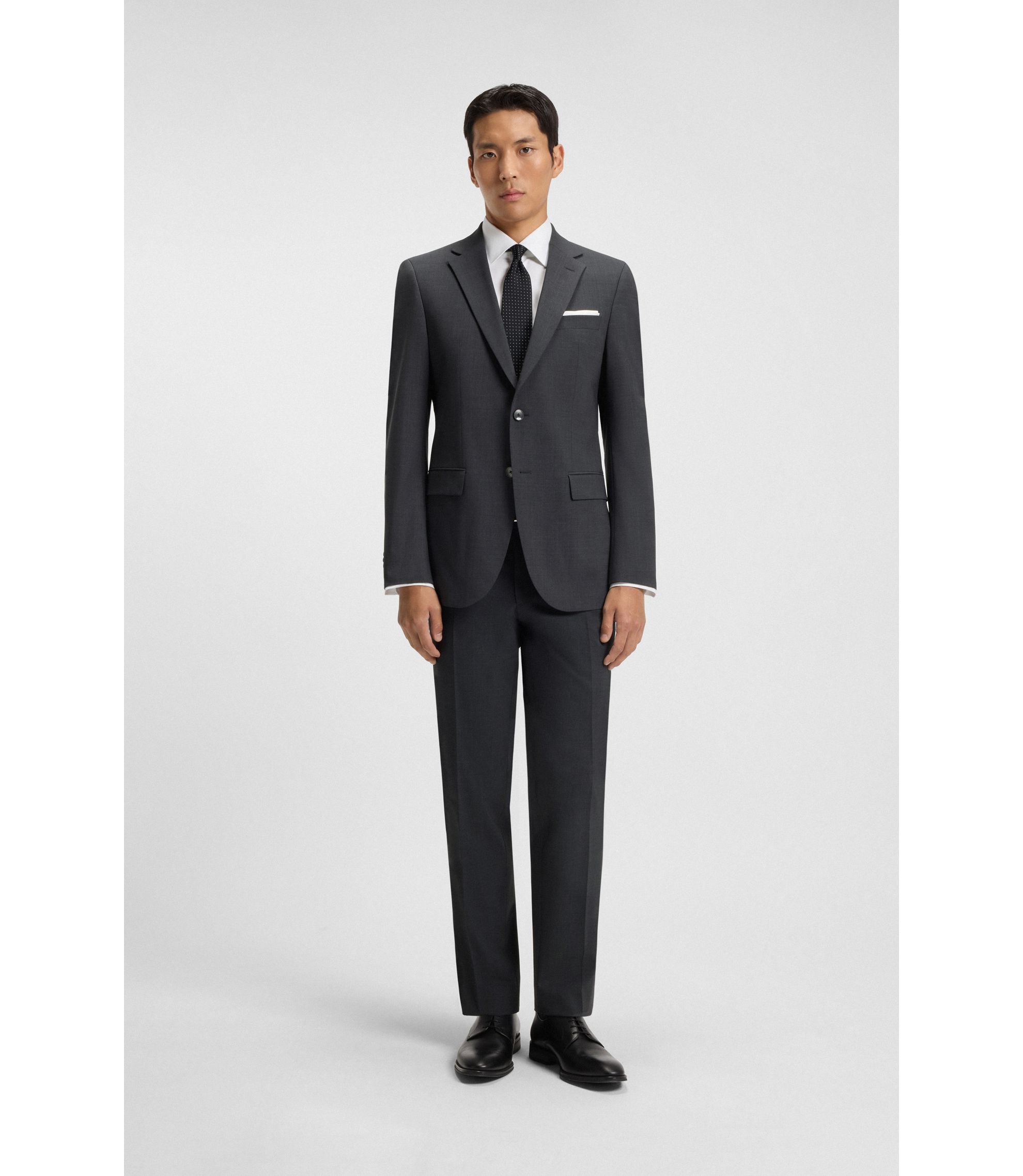 hbeu50555278_028_300?wid=1980&